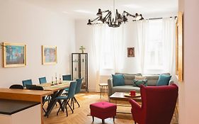 TCF Home - Modern Apartments 2